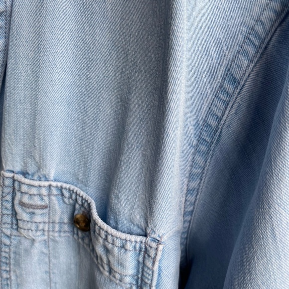 Chaps Denim Long Sleeve Shirt Size Medium classic faded - Picture 3 of 6